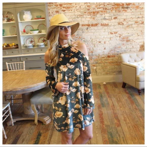 ❤️LAST ONEFloral Velvet Cold Shoulder Halter Dress - Picture 5 of 5